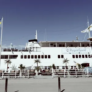rygerfjord-hotel-and-hostel.find-stockholm-hotels.com/